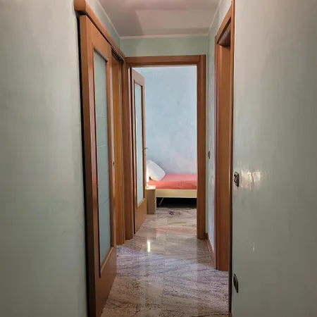 Semesterbostad Il Cortiletto Mountain Iseo Hospitality Costa Volpino