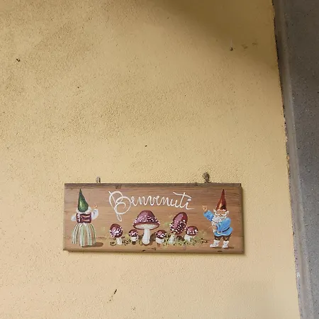 Semesterbostad Il Cortiletto Mountain Iseo Hospitality *